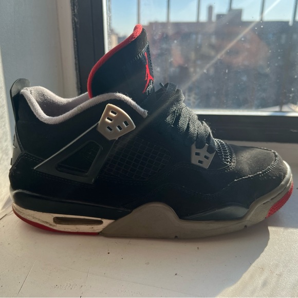 Air Jordan Retro 4 Gs Breds - Picture 8 of 10